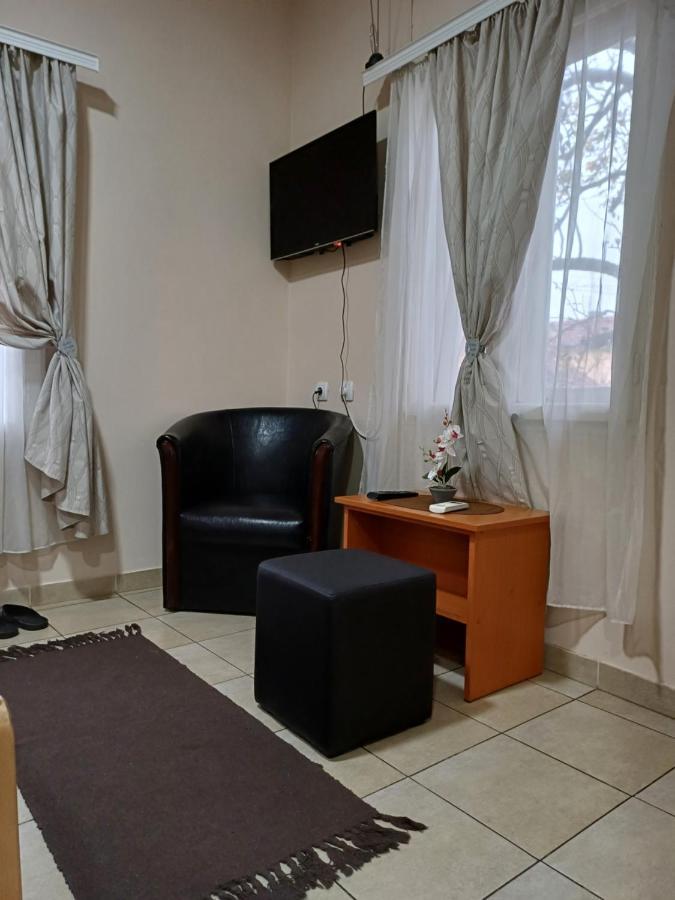Sobe Sanja Hotell Pirot Exteriör bild